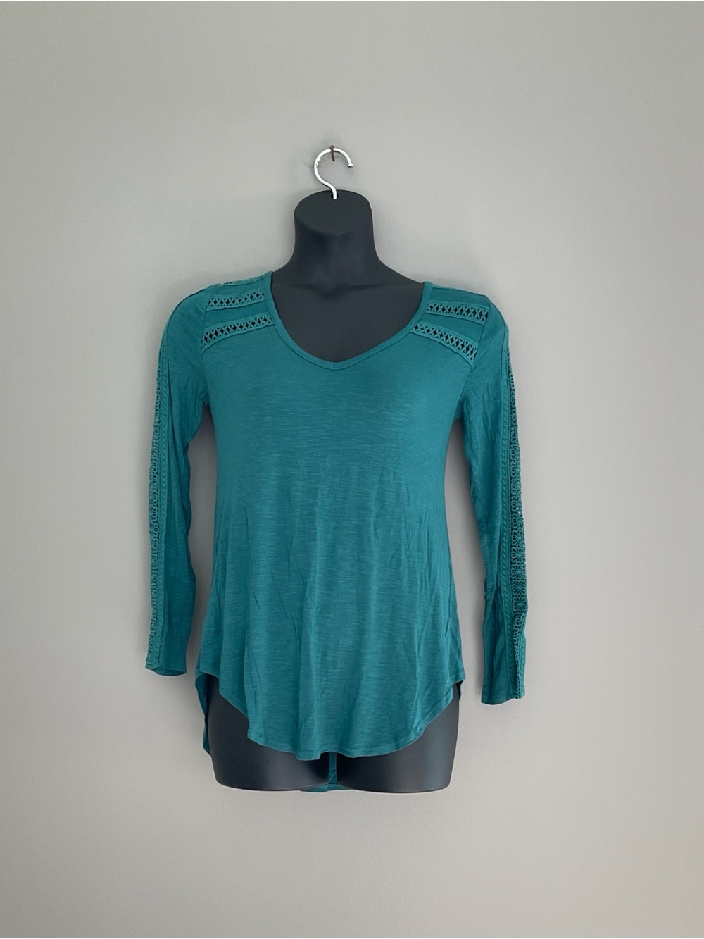 Deletta Aqua Long Sleeve Top